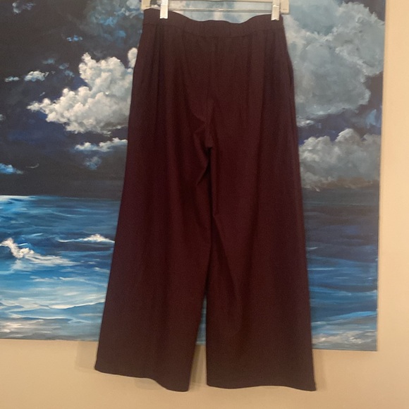 Cassis Wide Leg Cropped Stretch Crepe Pants - Picture 4 of 7